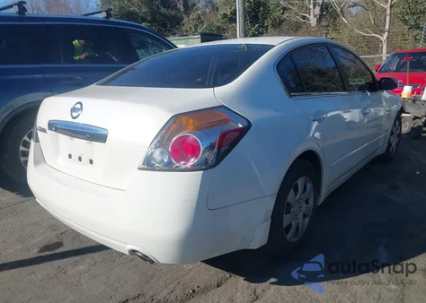2010 Nissan Altima 2.5 z USA, uszkodzony, nr VIN 1N4AL2AP5AC192394